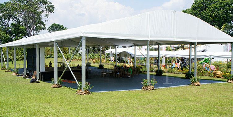 Clear Span Tent