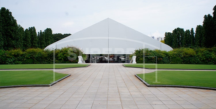 40x40m Curve Tent